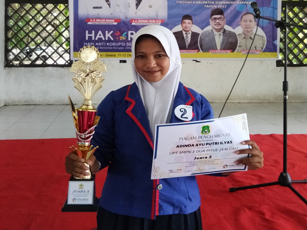 Juara 2 Puisi AntiKorupsi